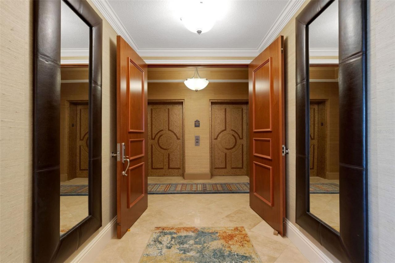 464 Golden Gate Point, Unit 403, Sarasota, FL 34236 Photo