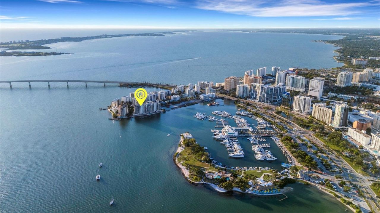 464 Golden Gate Point, Unit 403, Sarasota, FL 34236 Photo