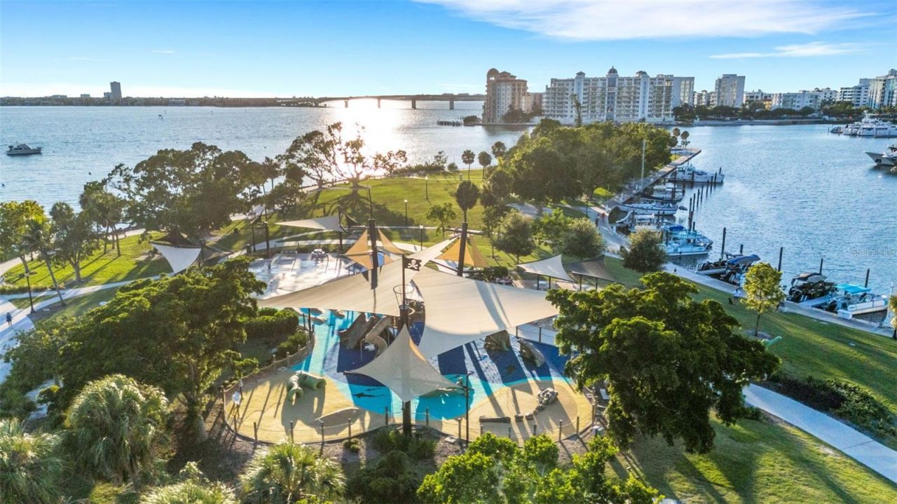 464 Golden Gate Point, Unit 403, Sarasota, FL 34236 Photo