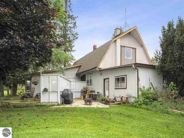 2322 M-66 N, East Jordan, MI 49727