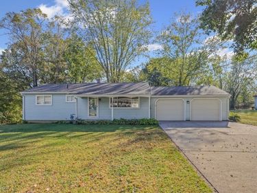 10666 Wilma Avenue NE, Alliance, OH 44601