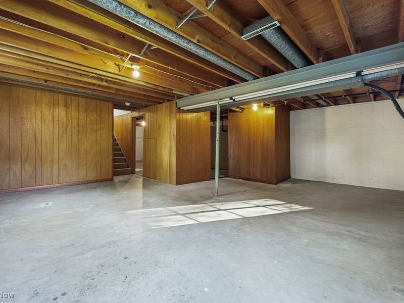 10666 Wilma Avenue NE, Alliance, OH 44601 Photo 24