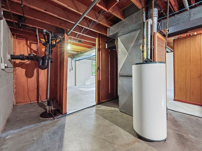 10666 Wilma Avenue NE, Alliance, OH 44601 Photo 26