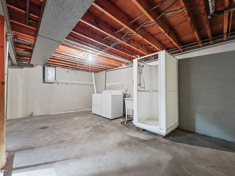 10666 Wilma Avenue NE, Alliance, OH 44601 Photo 27