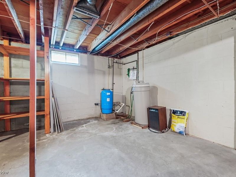 10666 Wilma Avenue NE, Alliance, OH 44601 Photo 30