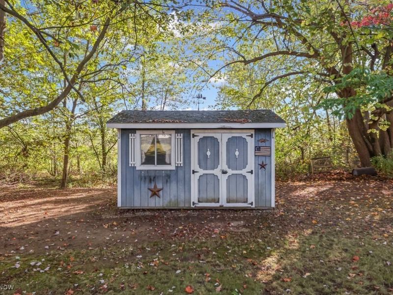 10666 Wilma Avenue NE, Alliance, OH 44601 Photo 31