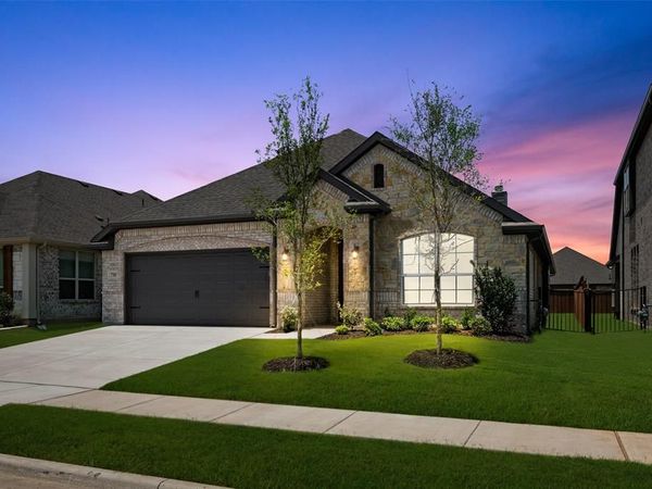 7745 Gatevine Avenue, Joshua, TX 76058