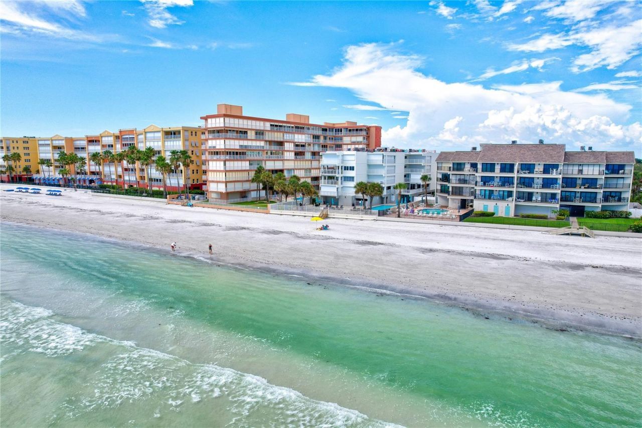 16332 Gulf Boulevard, Unit 1C, Redington Beach, FL 33708 Photo
