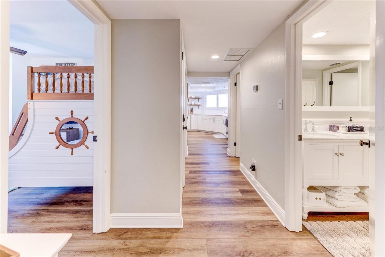 16332 Gulf Boulevard, Unit 1C, Redington Beach, FL 33708 Photo