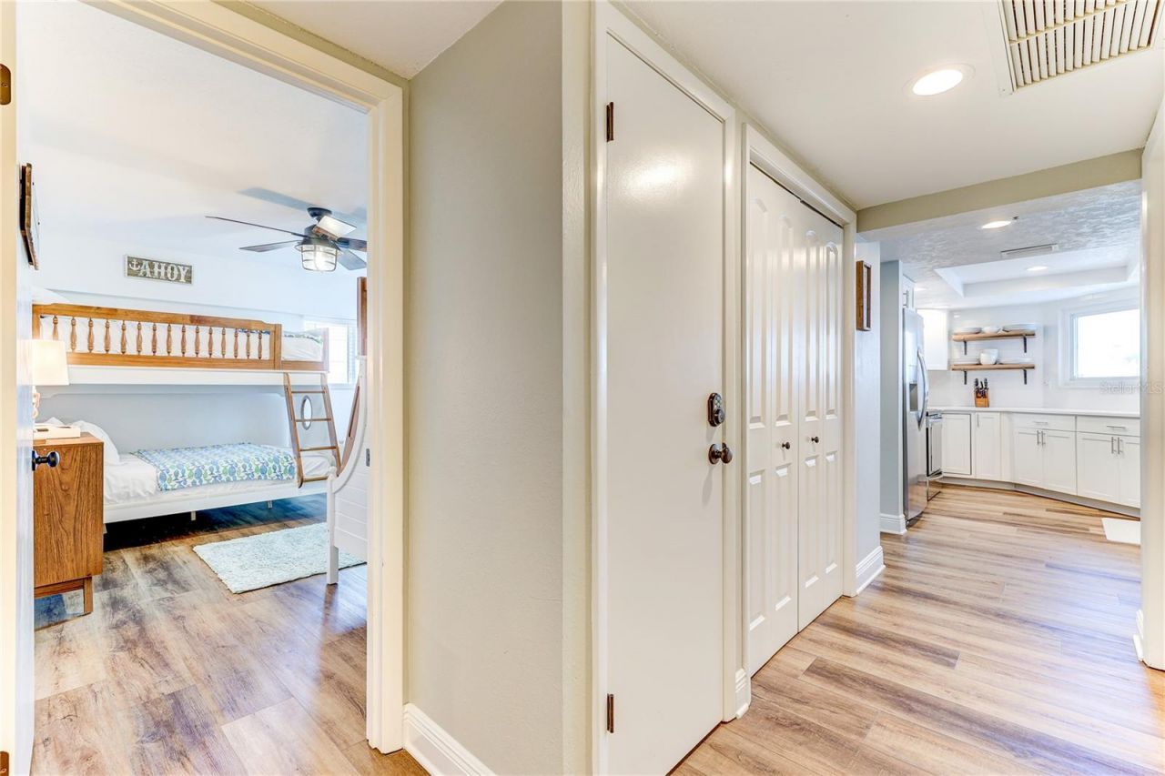 16332 Gulf Boulevard, Unit 1C, Redington Beach, FL 33708 Photo