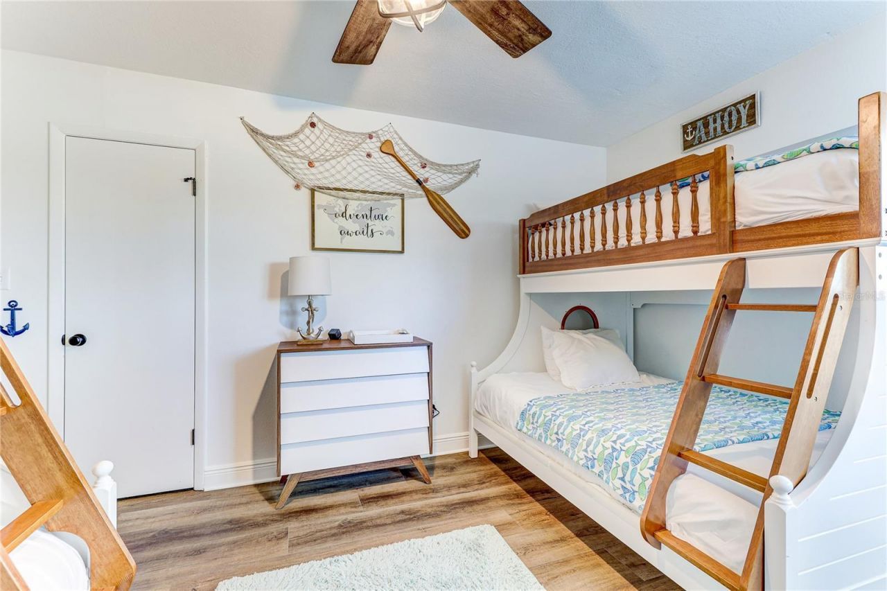 16332 Gulf Boulevard, Unit 1C, Redington Beach, FL 33708 Photo