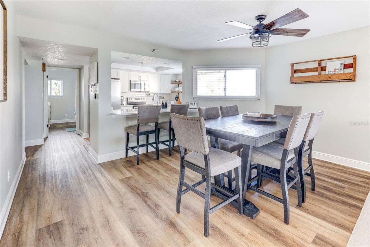 16332 Gulf Boulevard, Unit 1C, Redington Beach, FL 33708 Photo