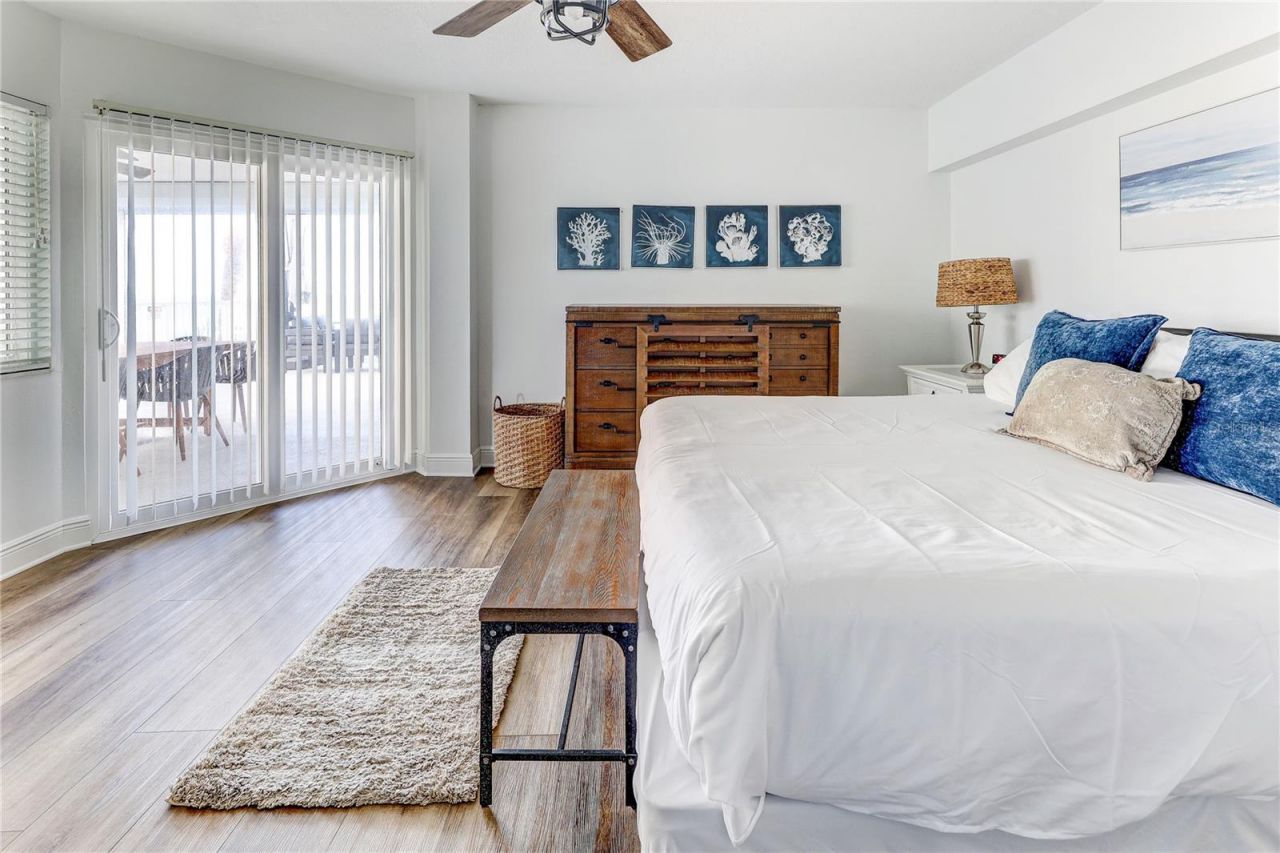 16332 Gulf Boulevard, Unit 1C, Redington Beach, FL 33708 Photo