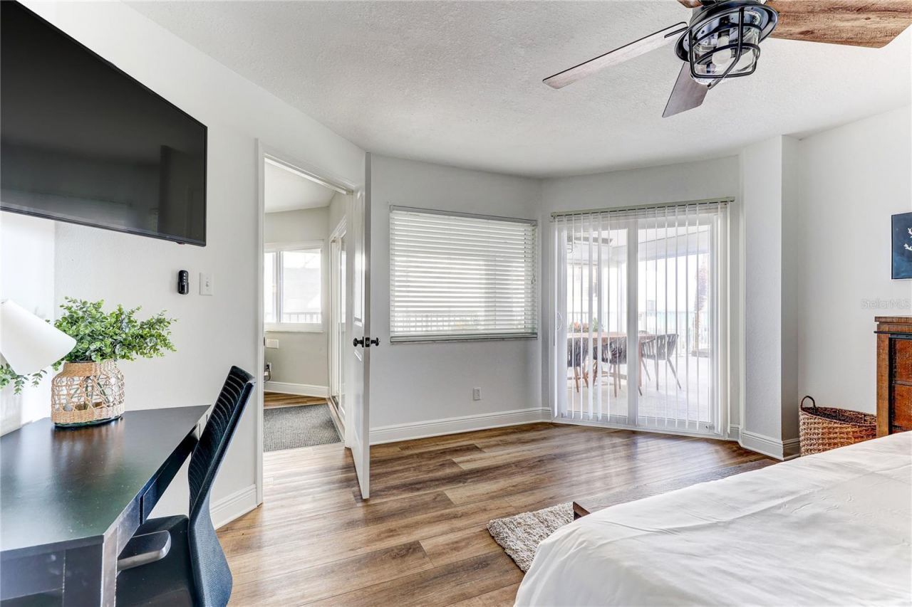 16332 Gulf Boulevard, Unit 1C, Redington Beach, FL 33708 Photo