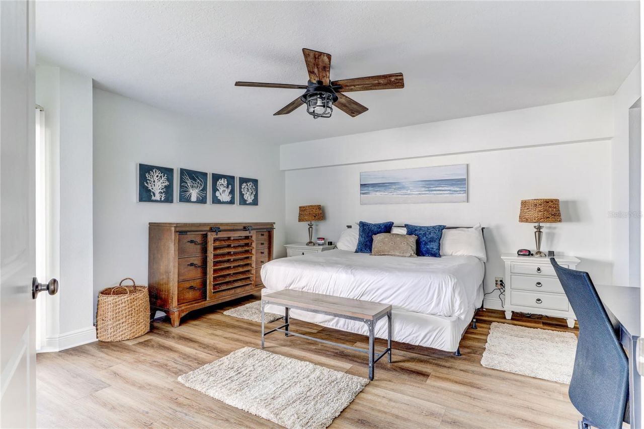 16332 Gulf Boulevard, Unit 1C, Redington Beach, FL 33708 Photo