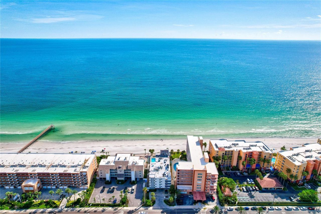 16332 Gulf Boulevard, Unit 1C, Redington Beach, FL 33708 Photo