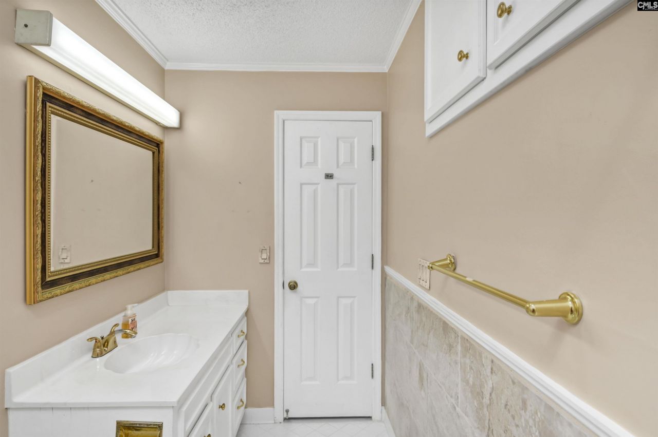 257 Rim Rock Road Photo 17