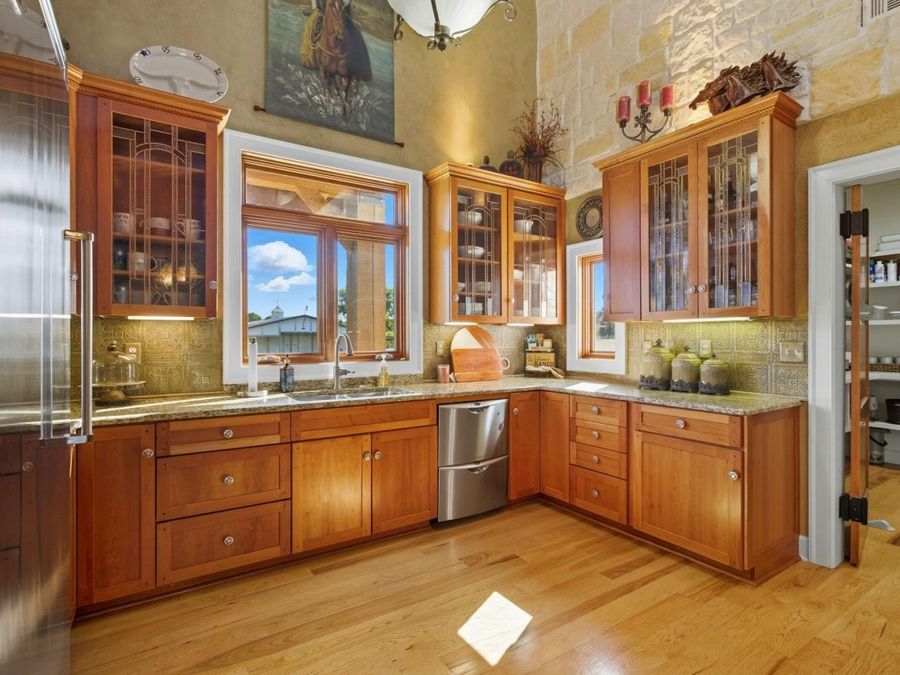 Property Image 23