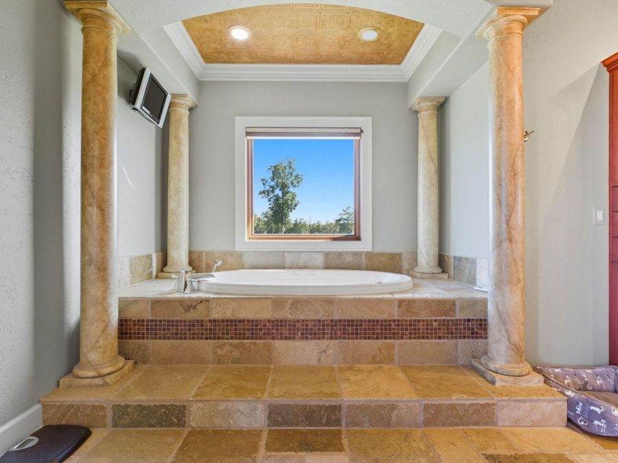 Property Image 48