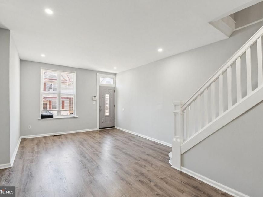 17 S 45th Street, Philadelphia, PA 19104 Main Photo