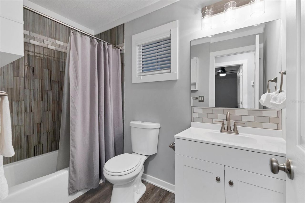 3661 Lake Bayshore Drive, Unit 507J, Bradenton, FL 34205 Photo