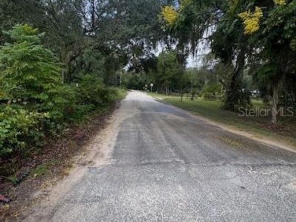 104 FLORADANDY ROAD, HAWTHORNE, FL 32640