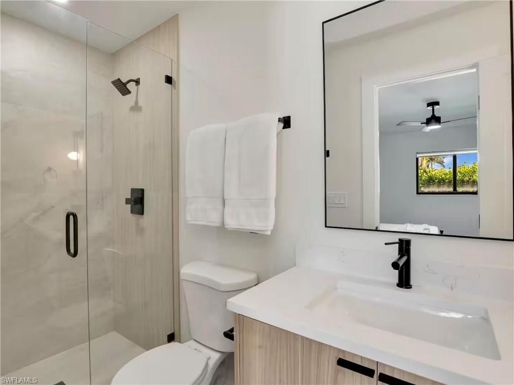 2616 Lakeview Dr, Naples, FL 34112 Photo