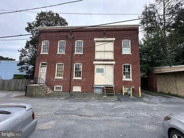 126 128 N PINE STREET, LANCASTER, PA 17603