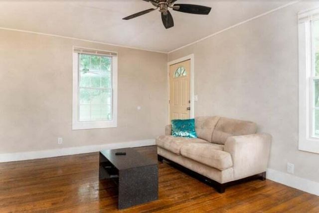 1174 Leesville Street Photo 6