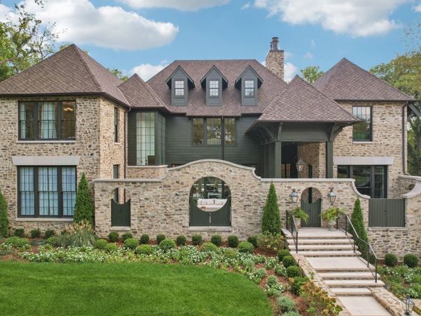 113 Bellevue Dr S, Nashville, TN 37205