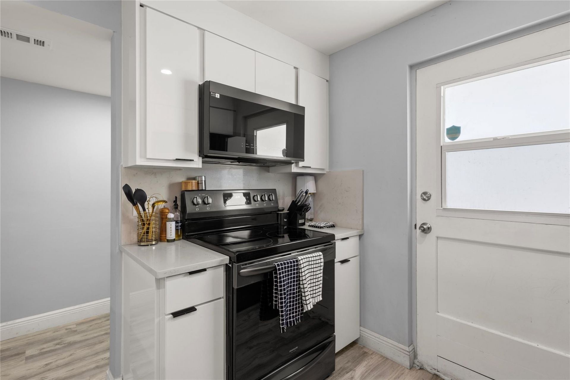 5500 NW 2nd Avenue, Unit 316, Boca Raton, FL 33487 Photo