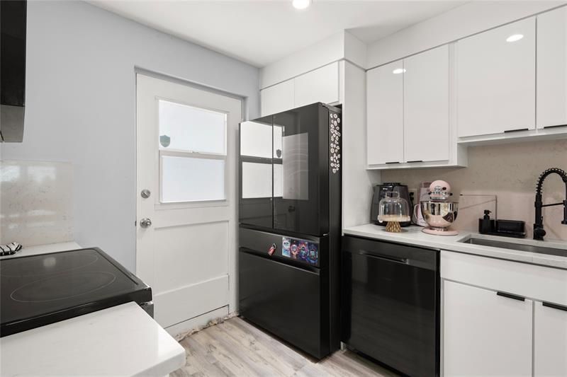 5500 NW 2nd Ave, Unit 316, Boca Raton, FL 33487 Photo