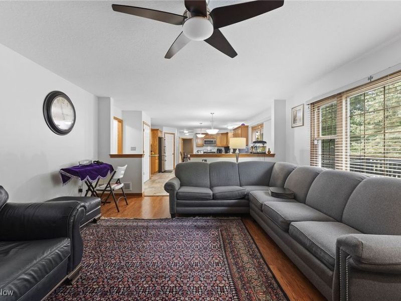 1103 Oakwood Drive, Kent, OH 44240 Photo 11