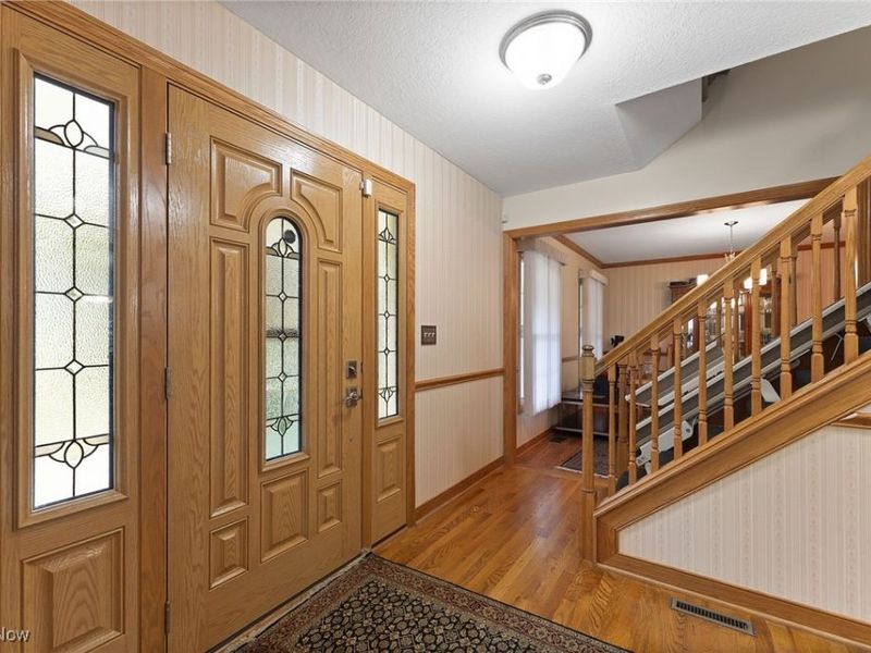 1103 Oakwood Drive, Kent, OH 44240 Photo 5