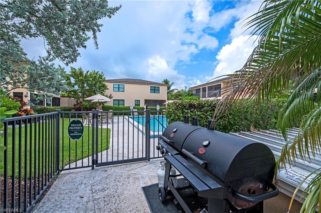 722 10th Ave S, Unit A201, Naples, FL 34102 Photo