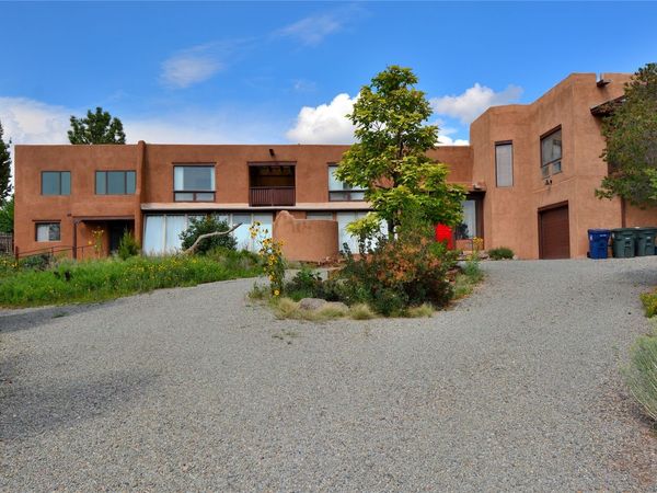 904 Bishops Lodge Road, Santa Fe, NM 87501