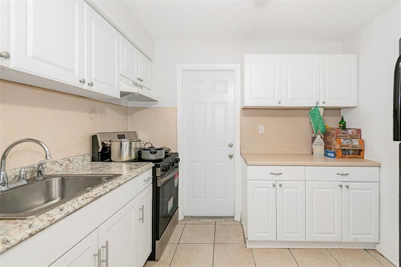 404 NE 4th Street, Pompano Beach, FL 33060 Photo