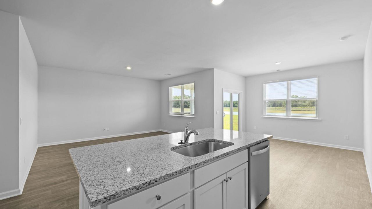 110 Cantley Way Photo 6