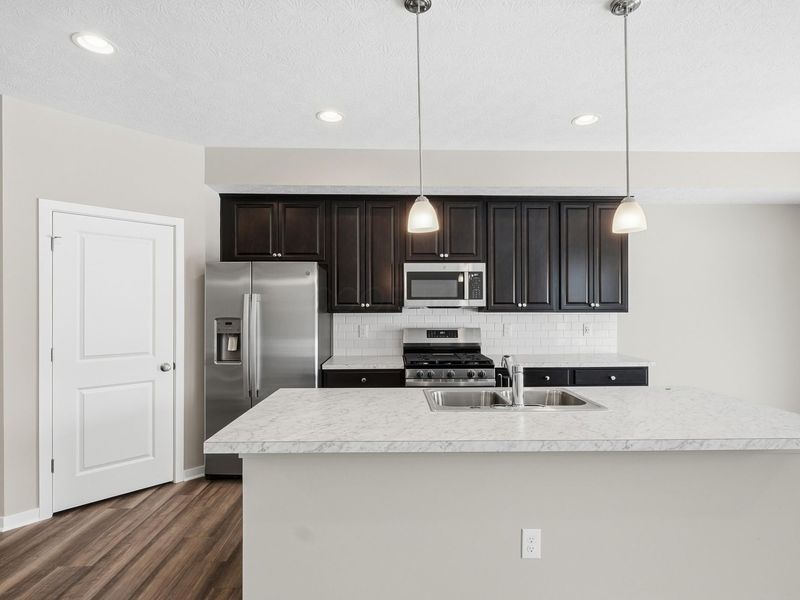 5487 Fawnsbury Court, Powell, OH 43065 Photo 12