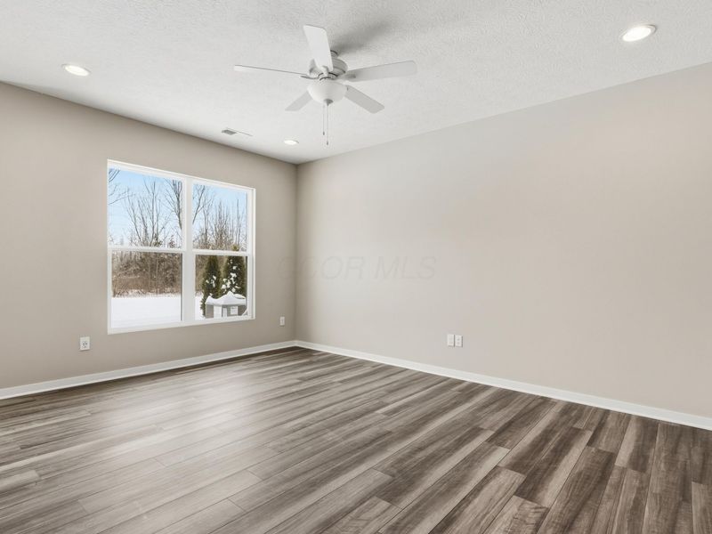 5487 Fawnsbury Court, Powell, OH 43065 Photo 8