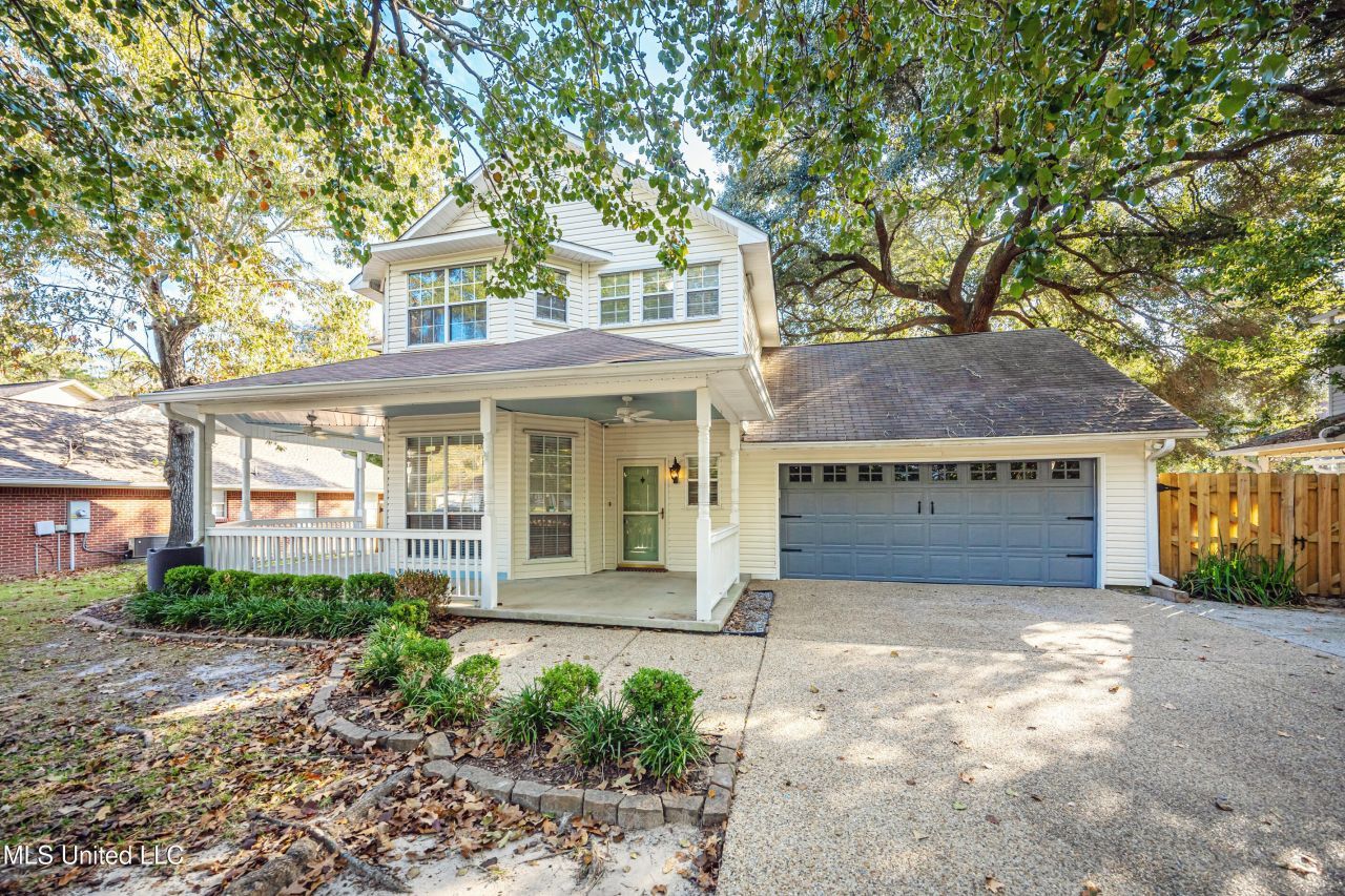 2808 Hickory Lane, Ocean Springs, MS 39564 Main Photo