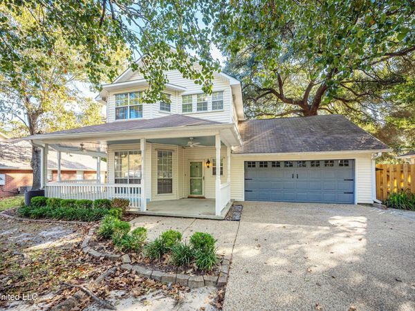 2808 Hickory Lane, Ocean Springs, MS 39564