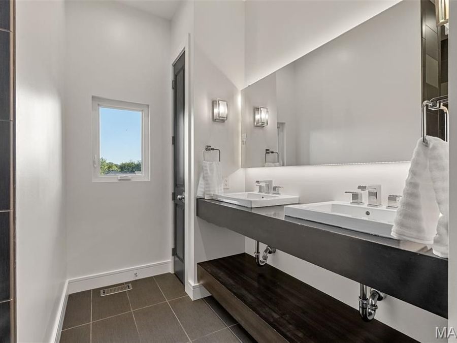 Property Image 58