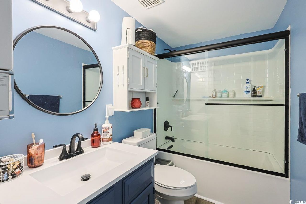 1205 Erin Way Photo 13