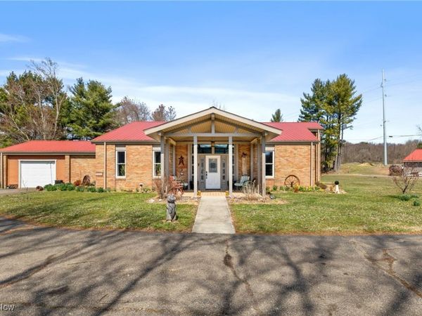 2709 CR 11, Dillonvale, OH 43917