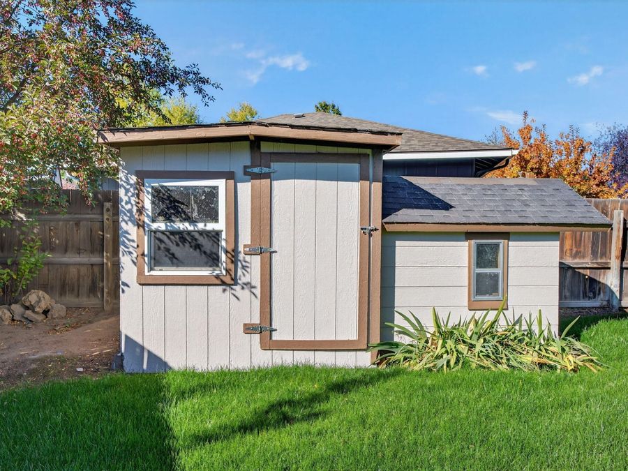 Property Image 40