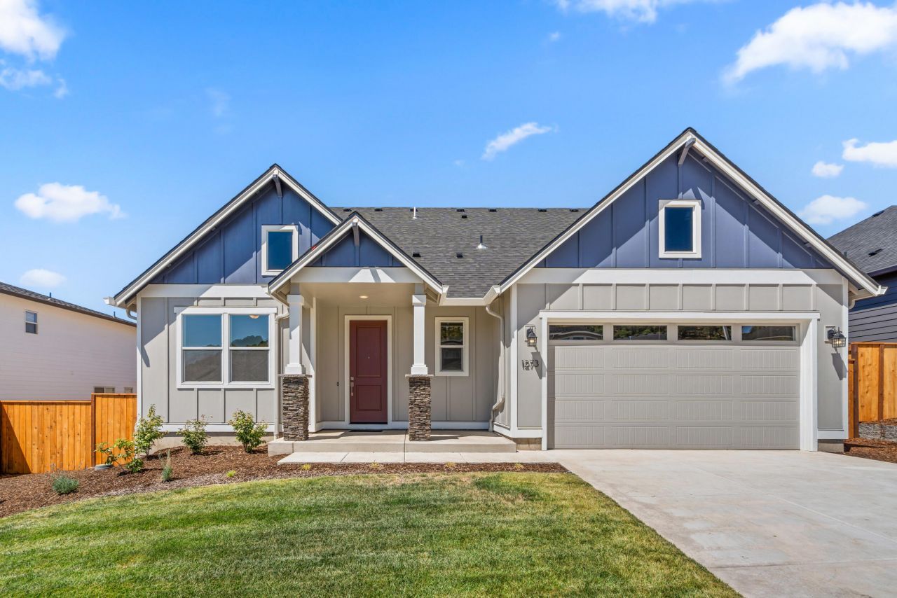 1158 Pumpkin, Unit 333, Eagle Point, OR 97524 Main Photo