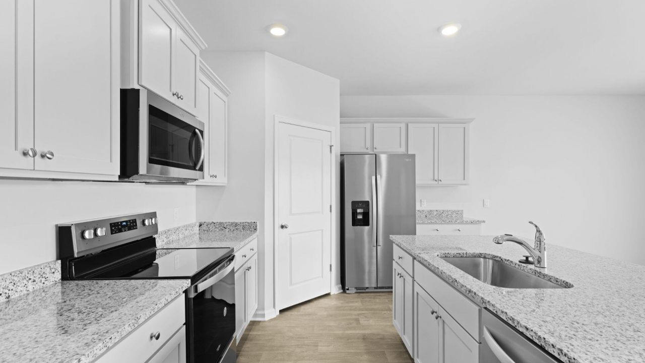 118 Cantley Way Photo 7