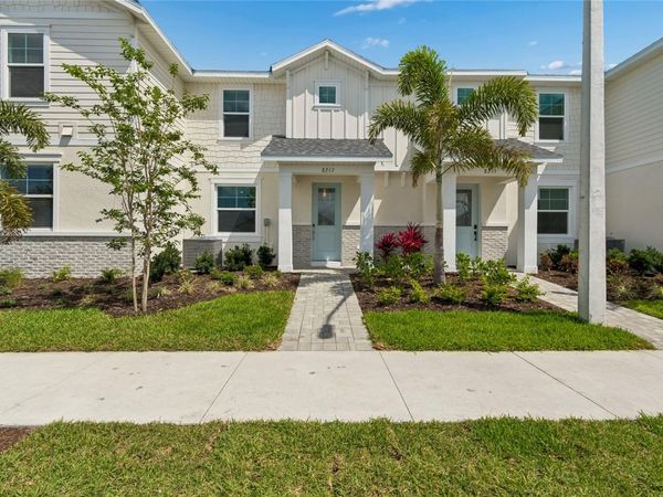 8217 SEAFLOWER PARKWAY, BRADENTON, FL 34210