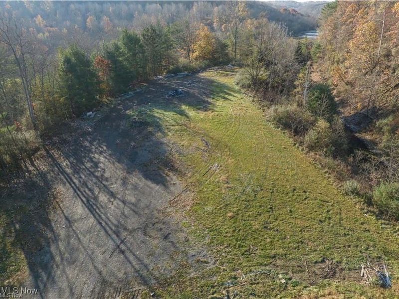 4050 Tall Timber Road NE, Mineral City, OH 44656 Photo 5